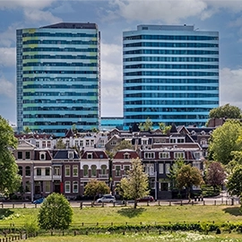 De Parktoren en de Rijntoren in Arnhem